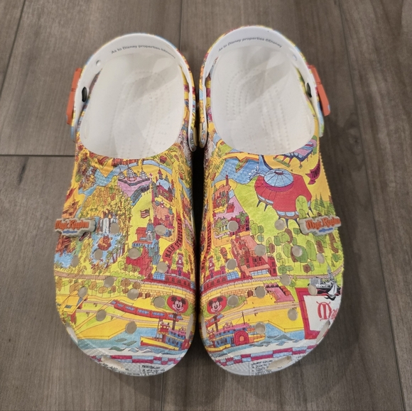 DISNEY Vault 50th Crocs - Picture 2 of 10